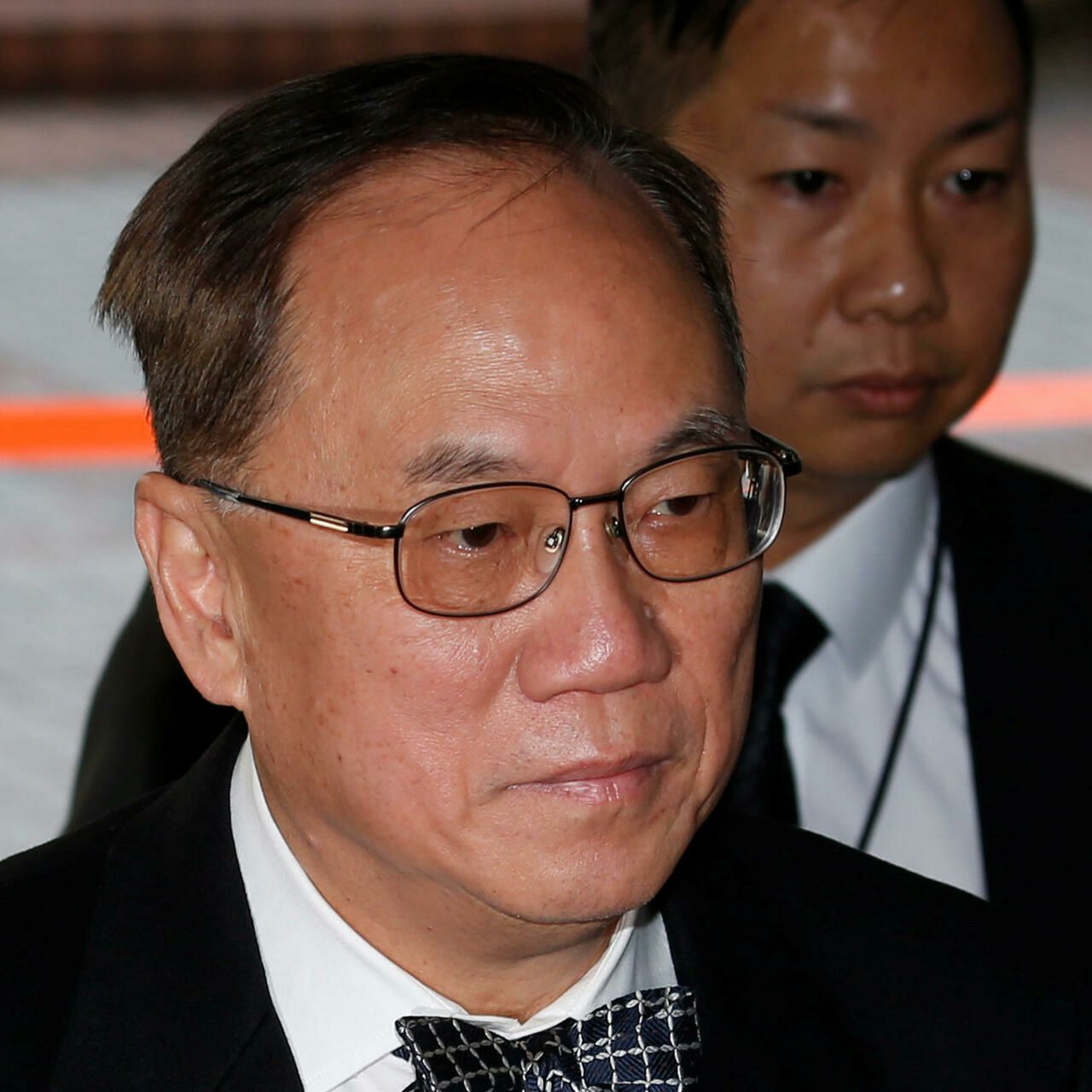 曾荫权：“我不赞成在财政资助方面进行扶贫工作。”