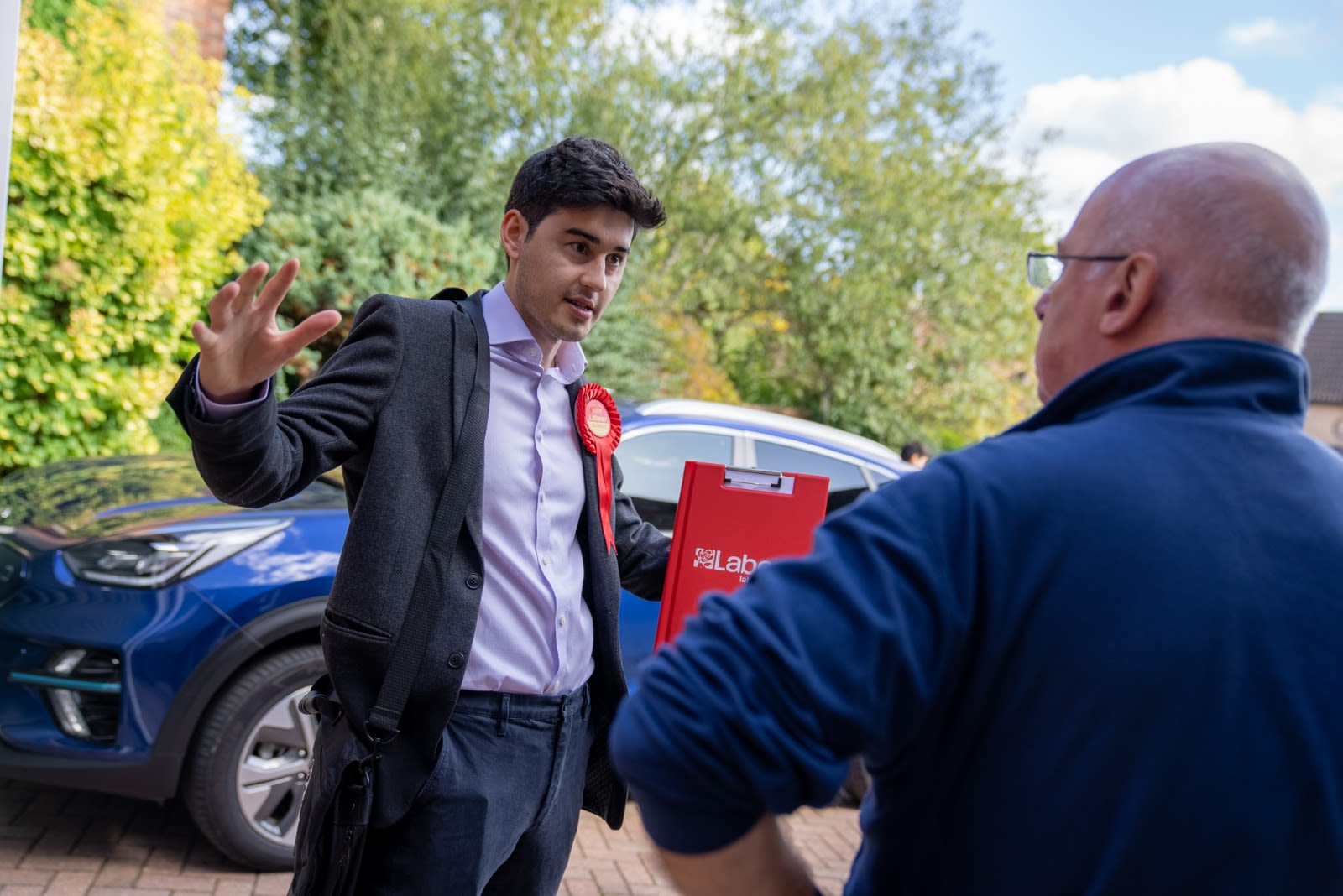 华人参政：“沉默的一群”如何改变了英国政坛的面貌？ – Wainao