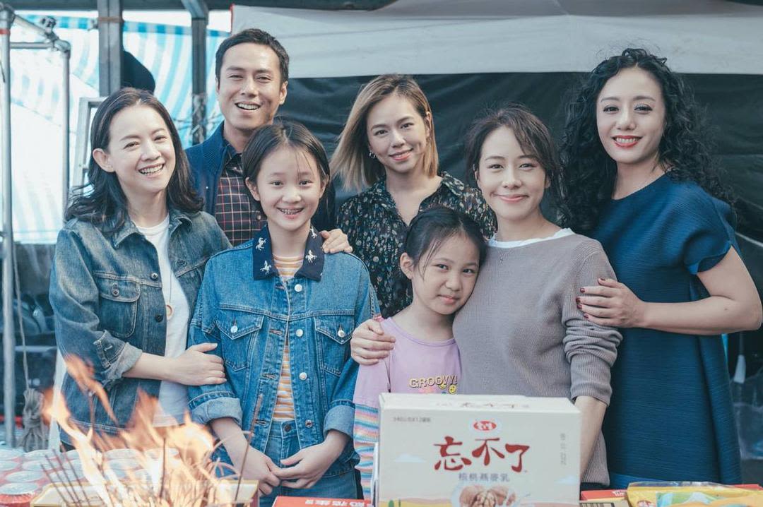 《美国女孩》剧组（网络图片）