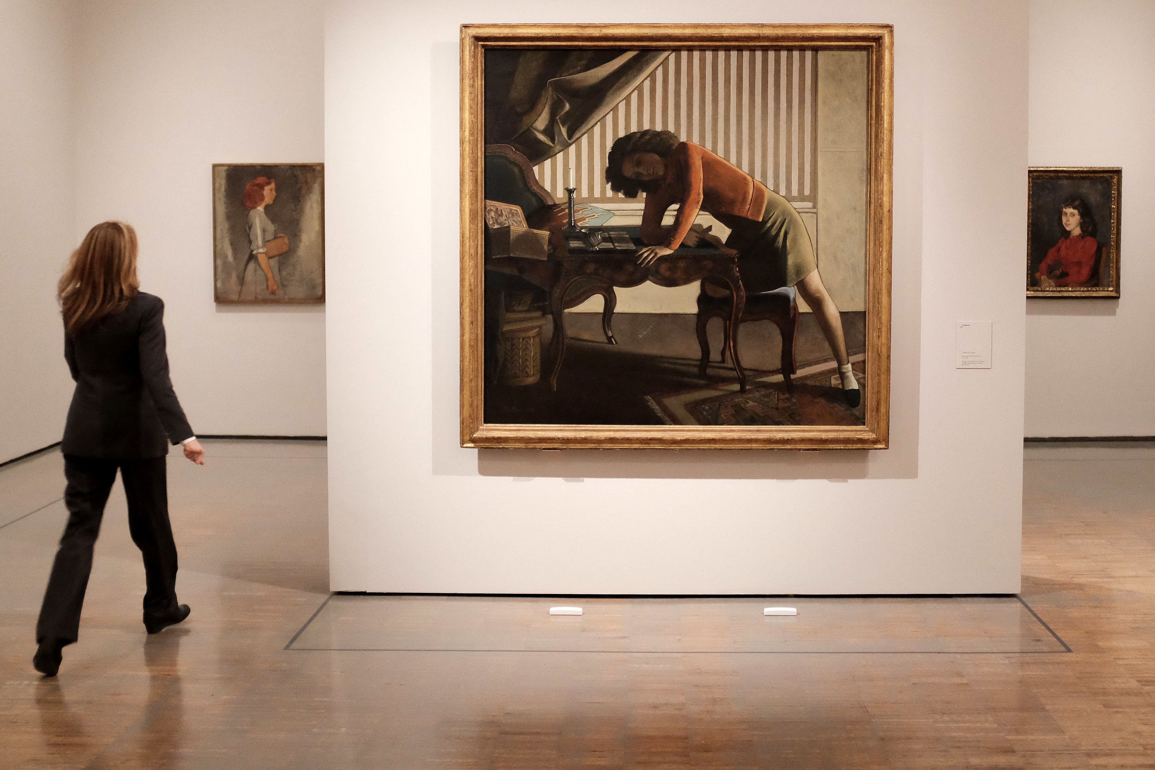 2015年10月23日，在罗马美第奇别墅举办的已故法国艺术家巴尔蒂斯 (Balthus) 作品展。