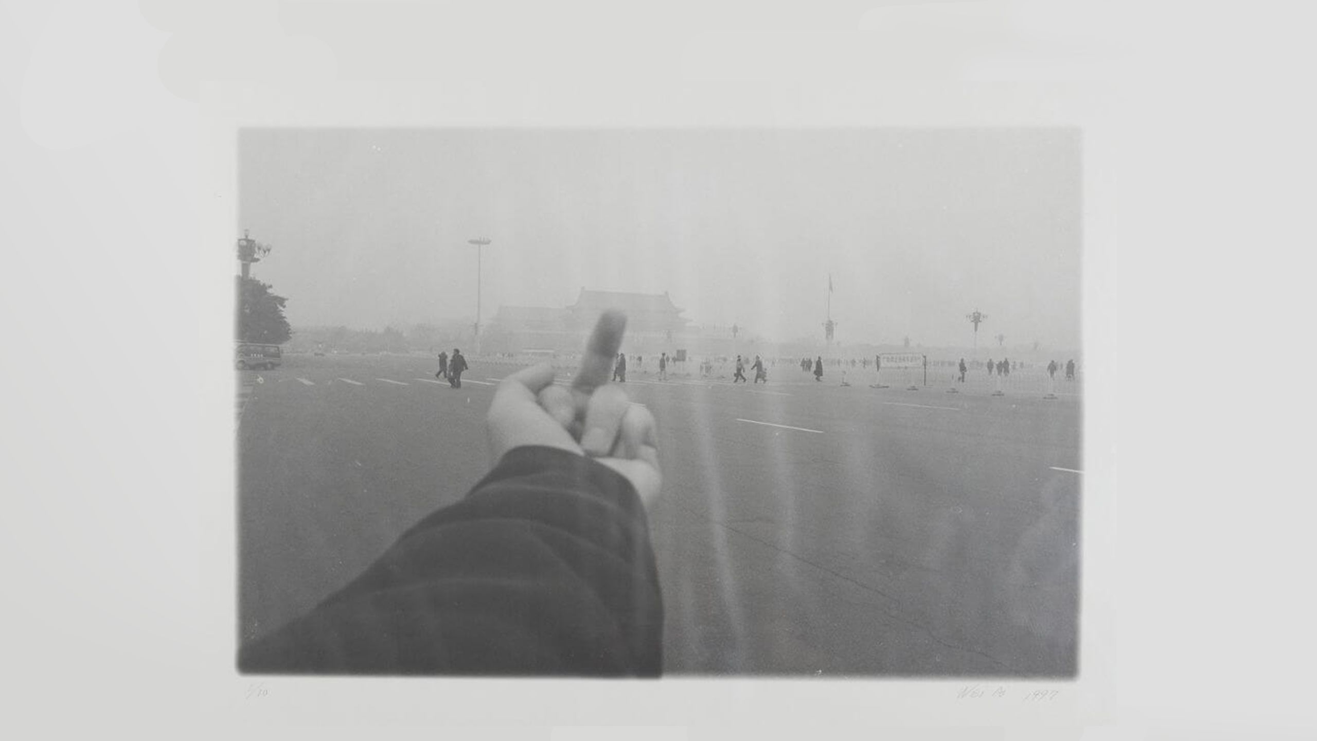 艾未未《透视研究：天安门》（网络图片）