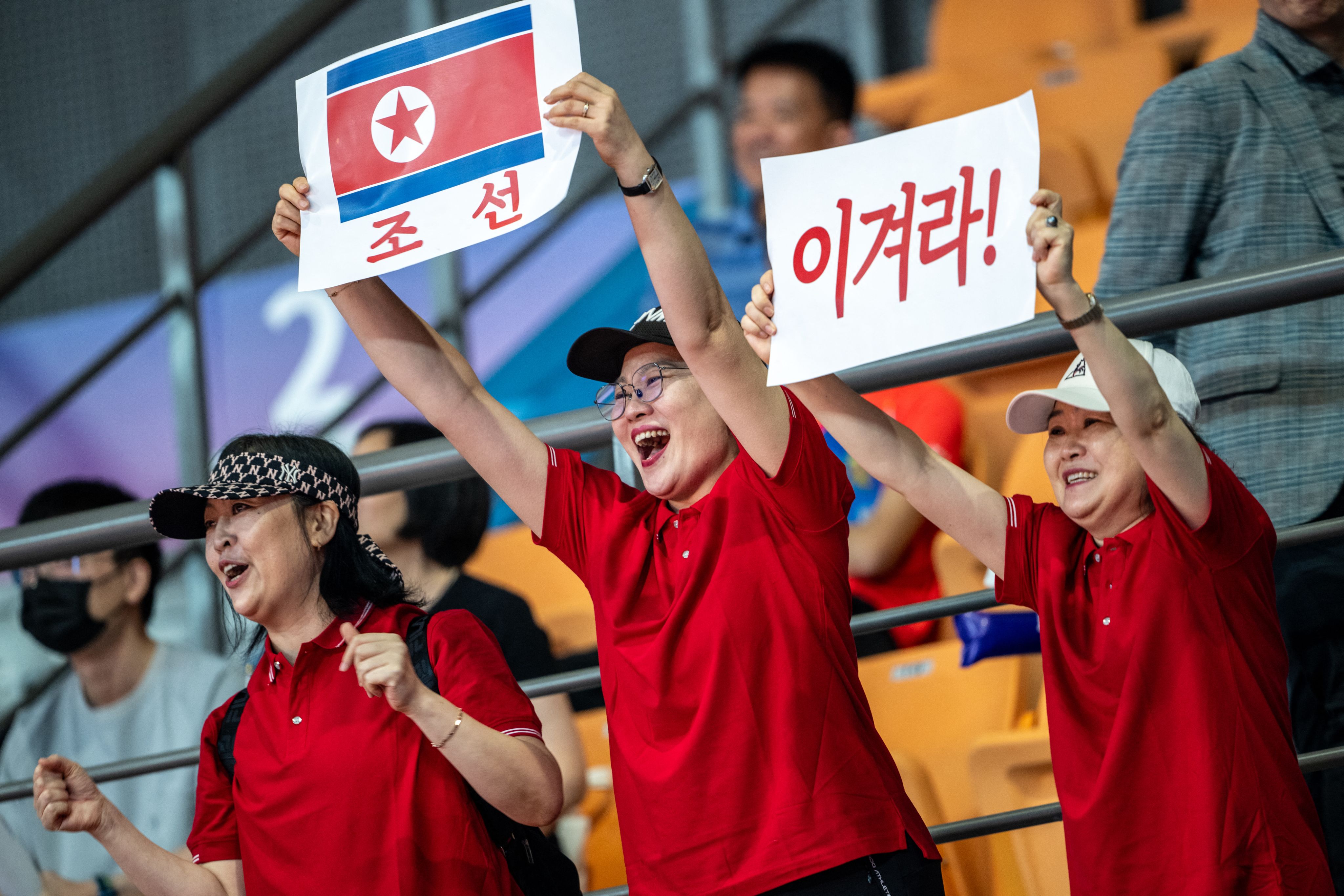 跳高邵雨琪图片- 抖音, image size:4096x2731